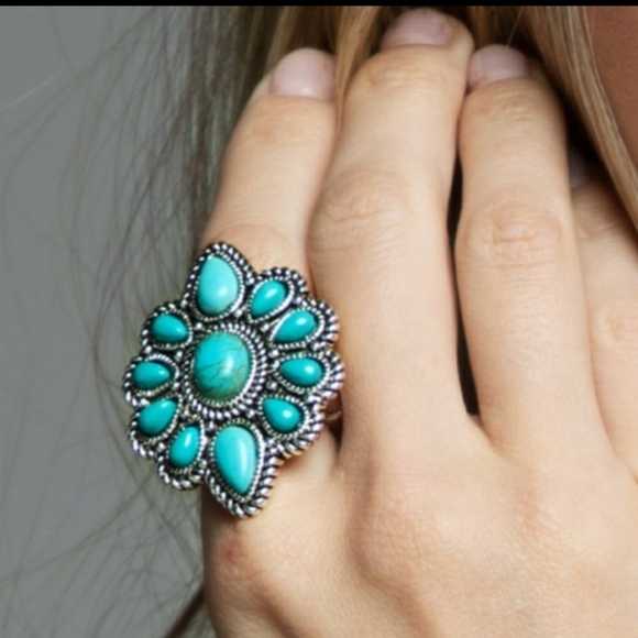 Boho Western adjustable Navajo Ring - Picture 3 of 9